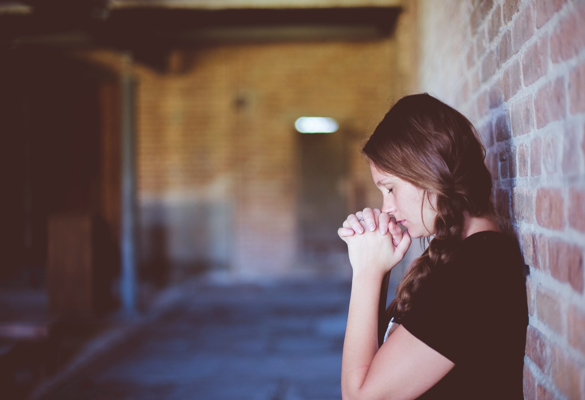 prayer woman