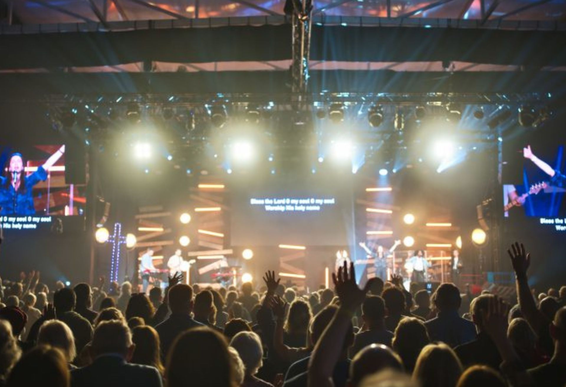 An image of worship at the Spring Harvest